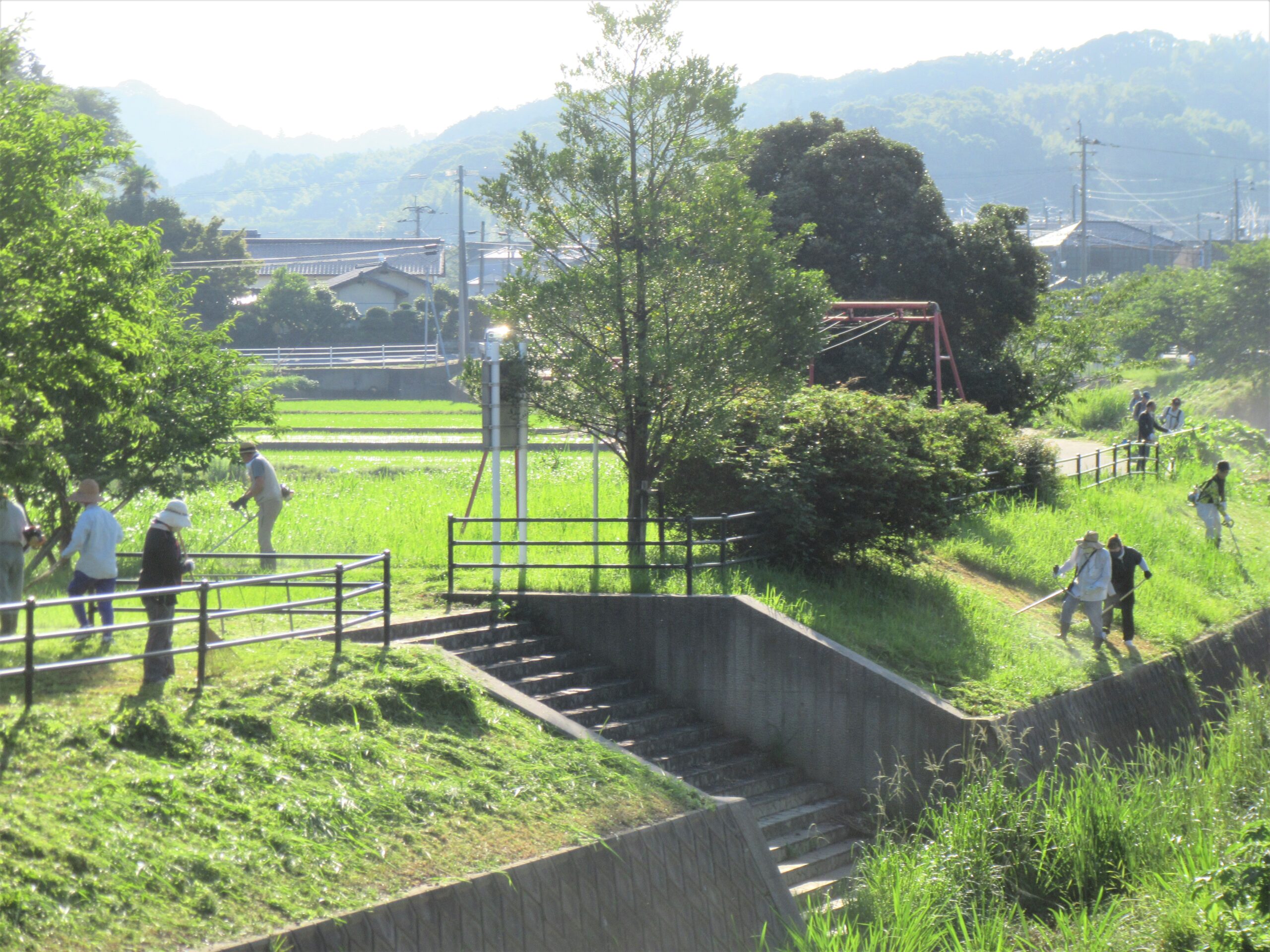 R５年度第１回西郷川美化事業を開催しました