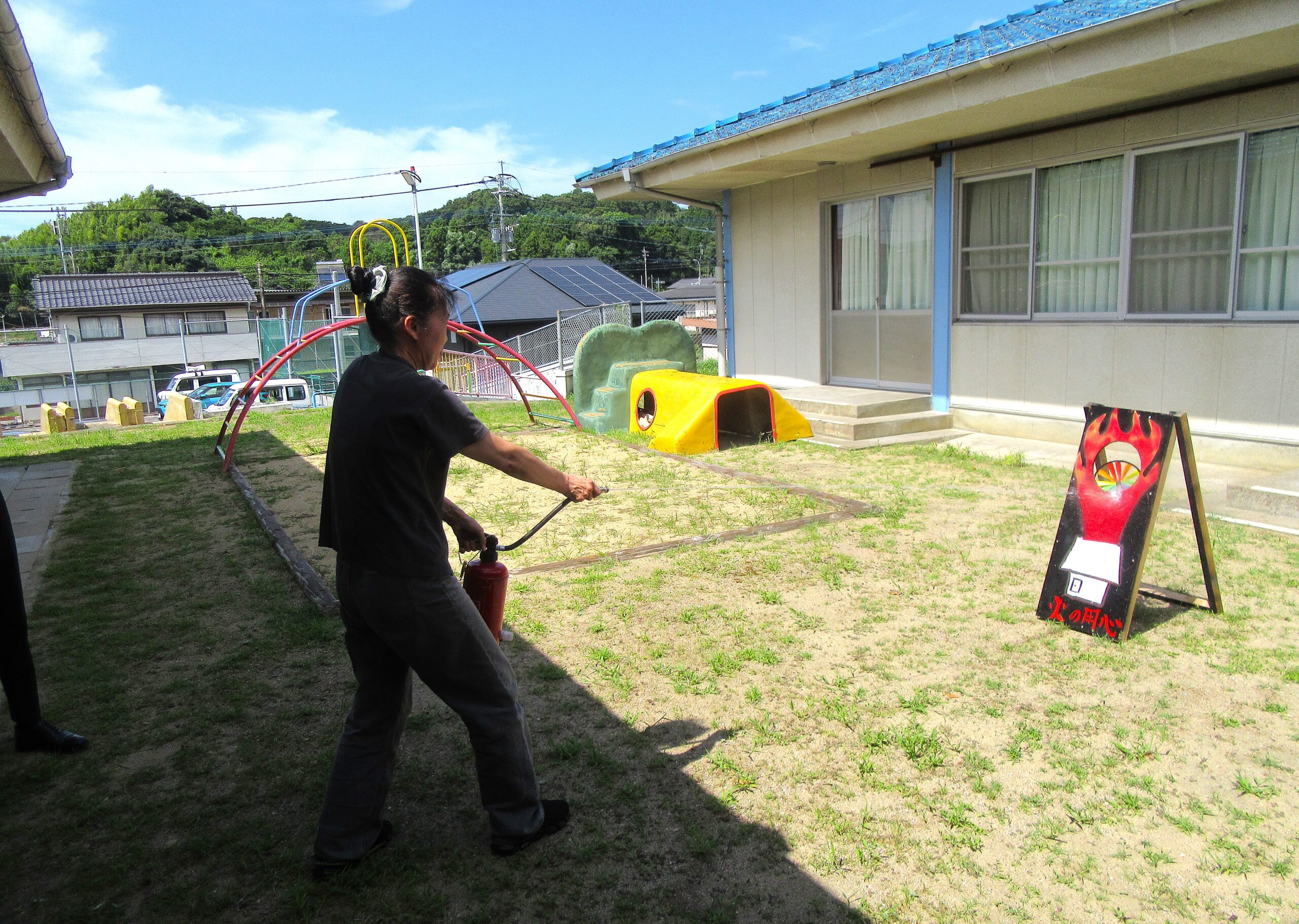 交流センター避難誘導訓練を実施しました